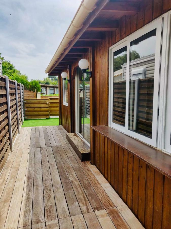 Mini Chalet Proche Arcachon Lägenhet Gujan-Mestras Exteriör bild